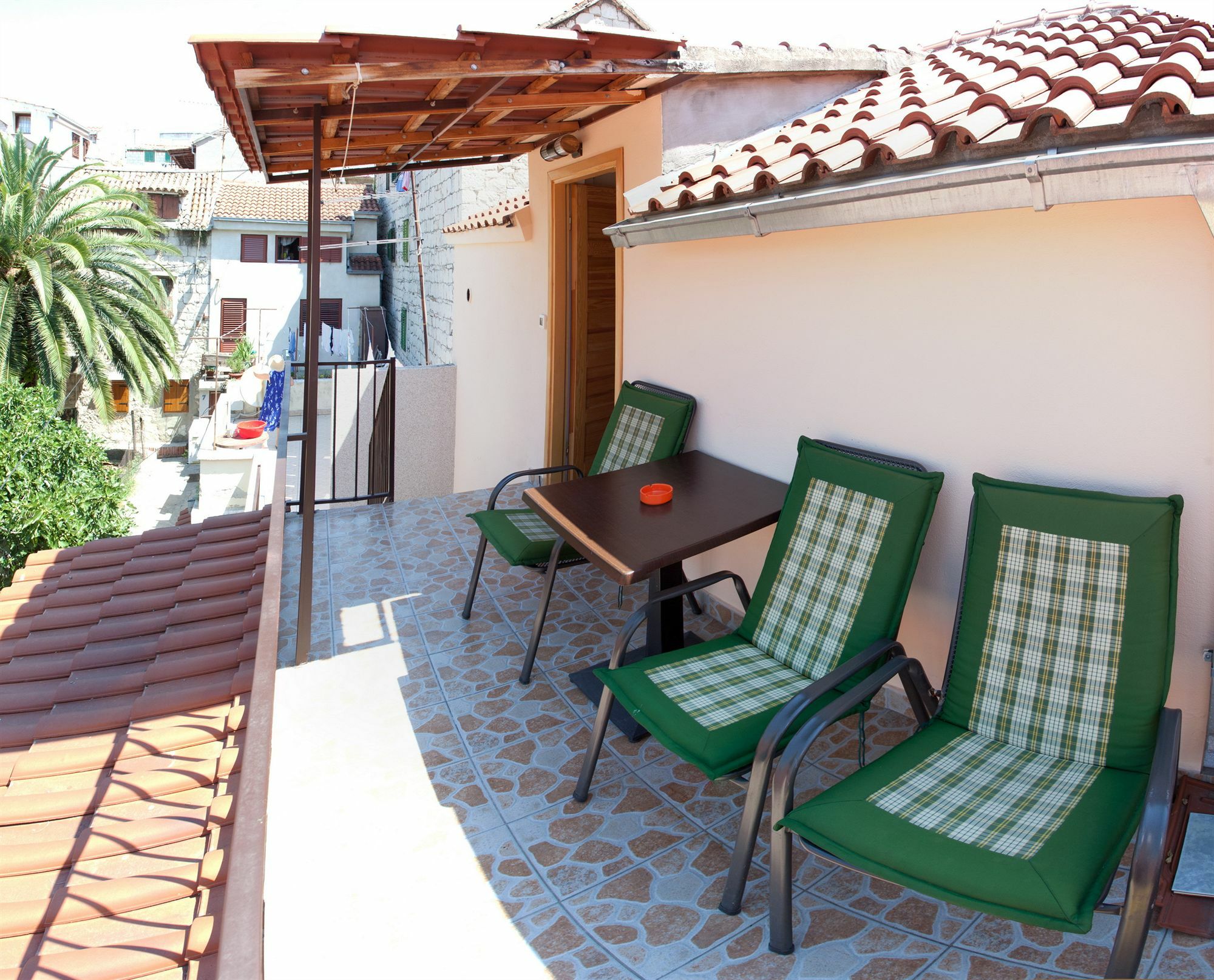 House Sandra Split Exterior foto